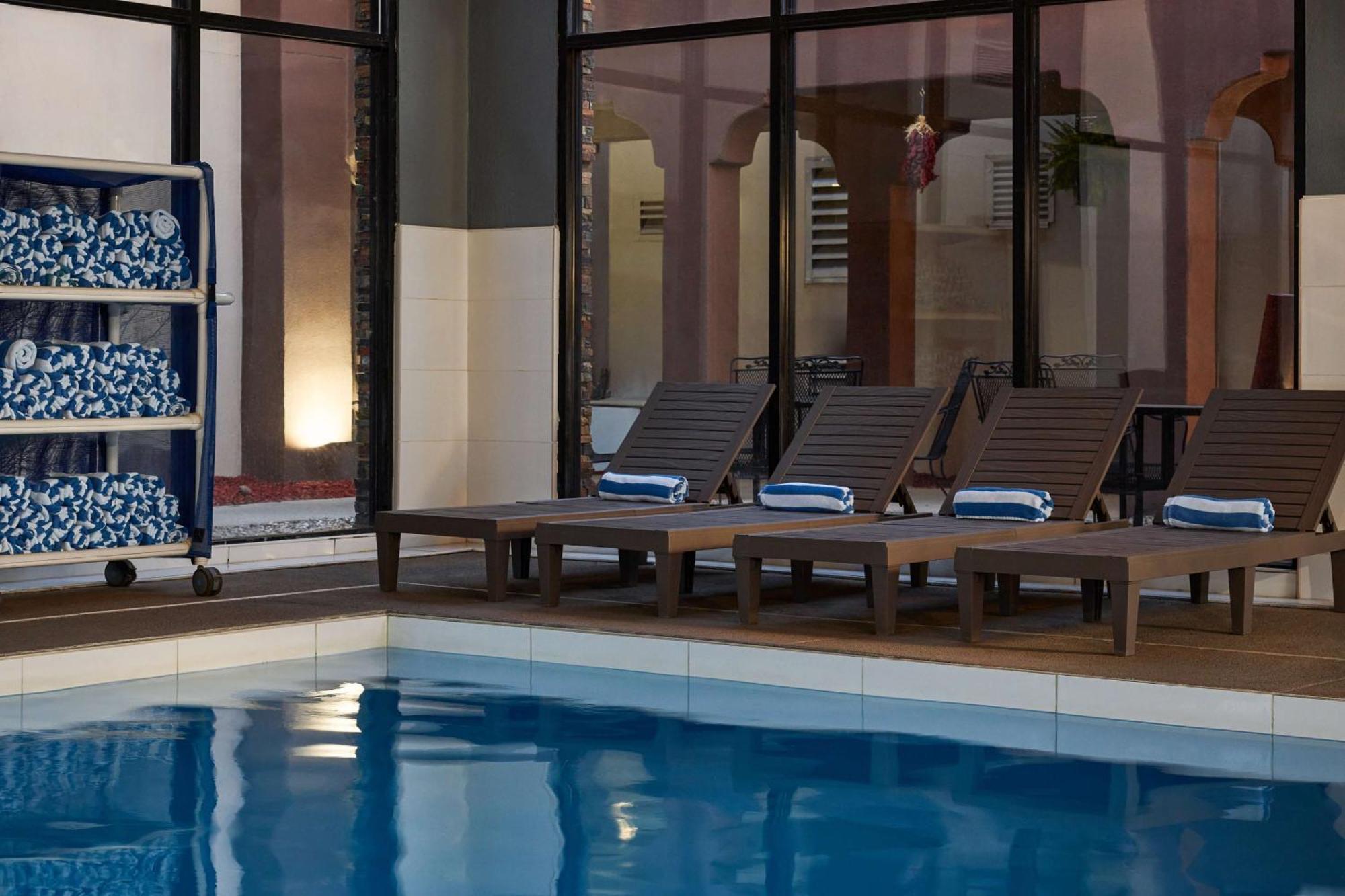 Hampton Inn Таос Екстер'єр фото
