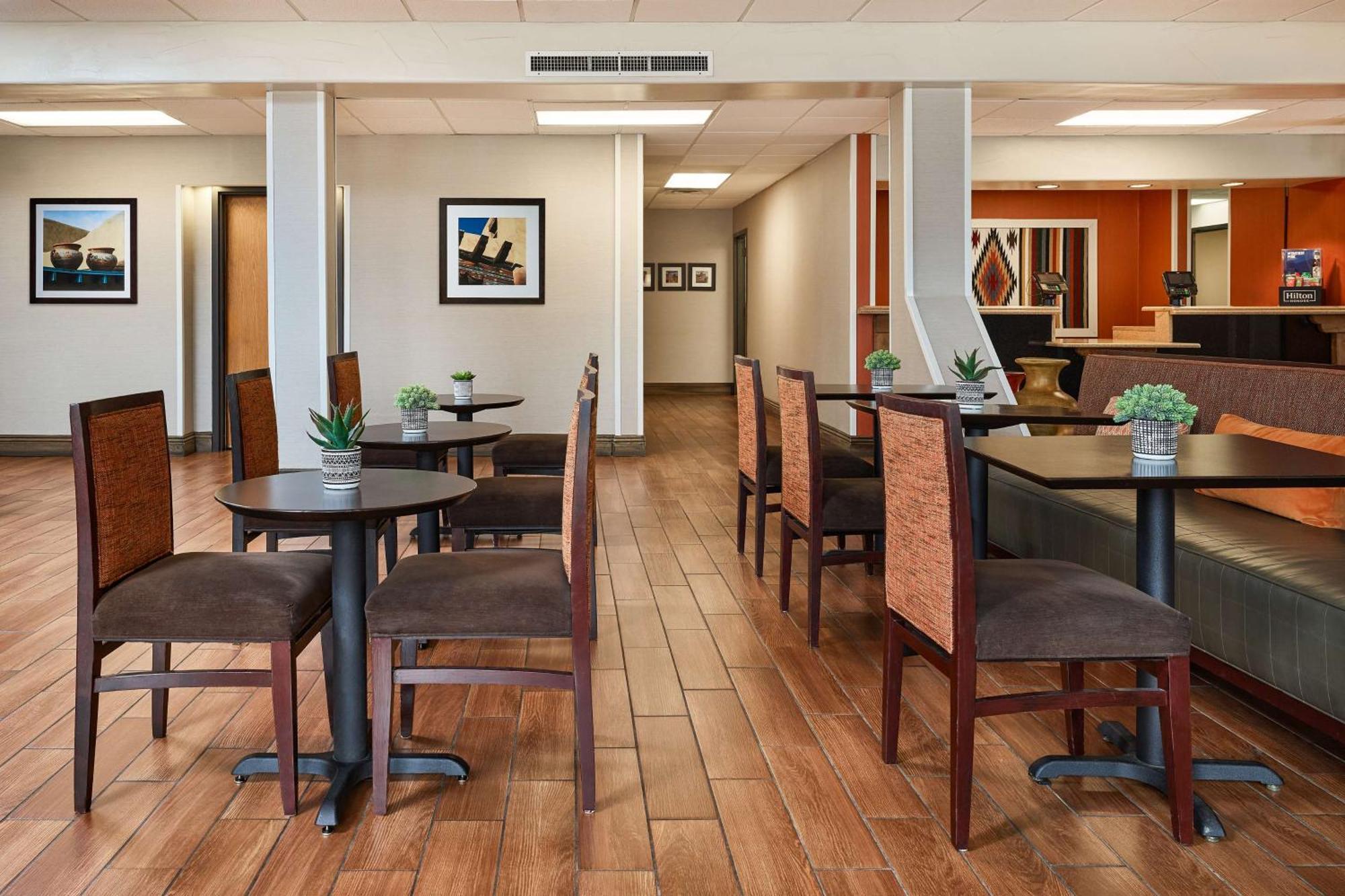 Hampton Inn Таос Екстер'єр фото