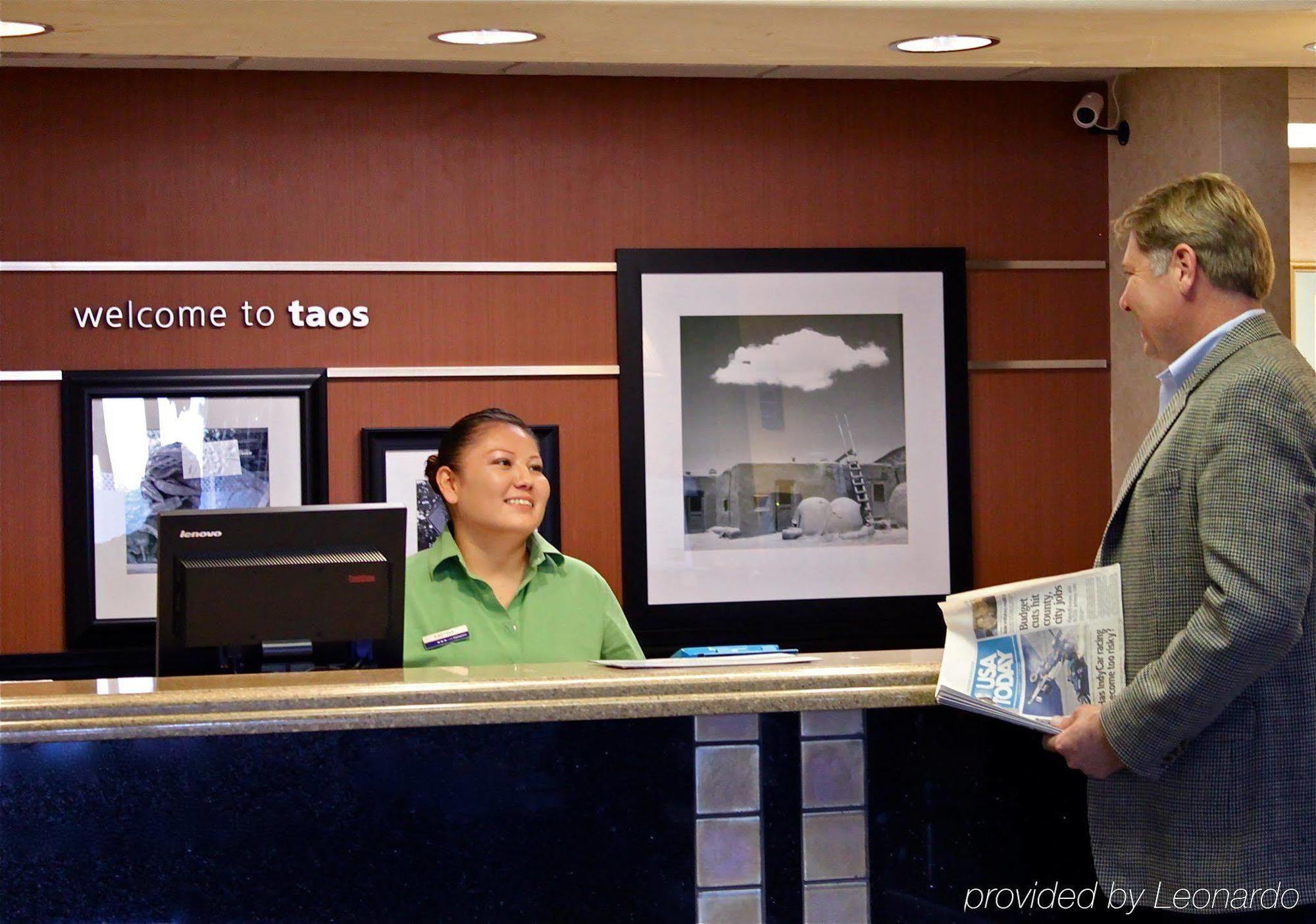 Hampton Inn Таос Інтер'єр фото